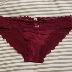 Brand new Victoria's secret size m brand new!